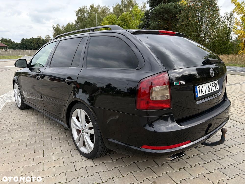 Skoda Octavia 2.0 TDI CR DPF RS - 7
