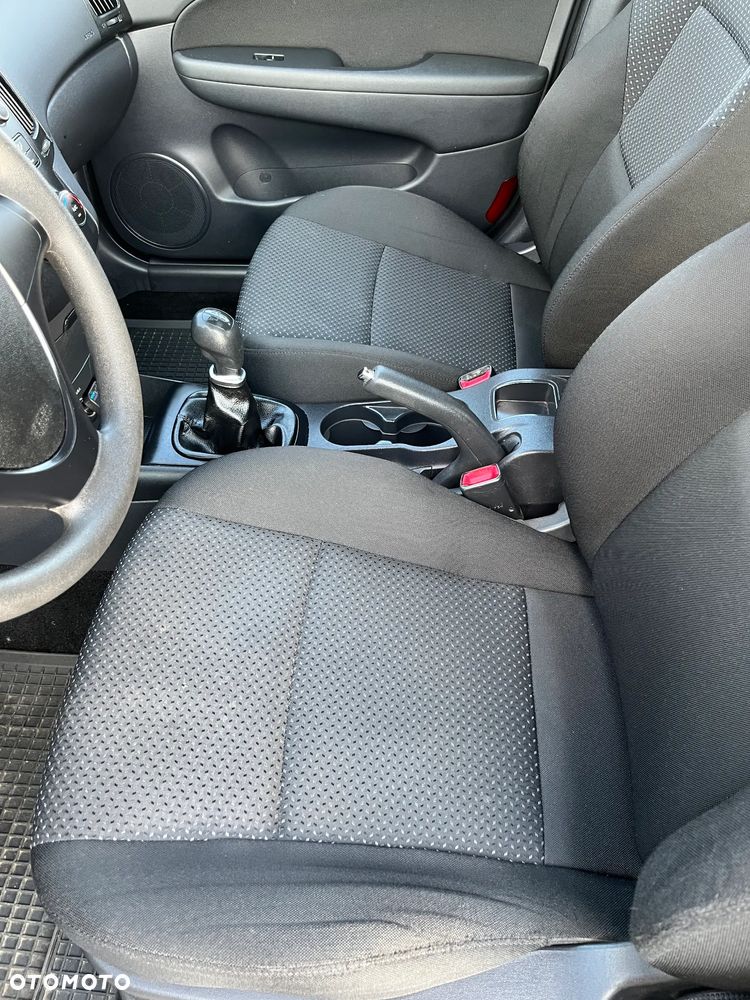 Hyundai i30 1.4 Blue Classic - 13