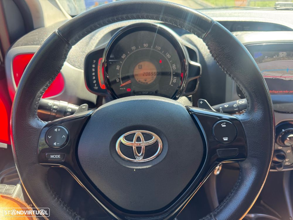 Toyota Aygo 1.0 X-Play Plus+X-Touch MM - 13