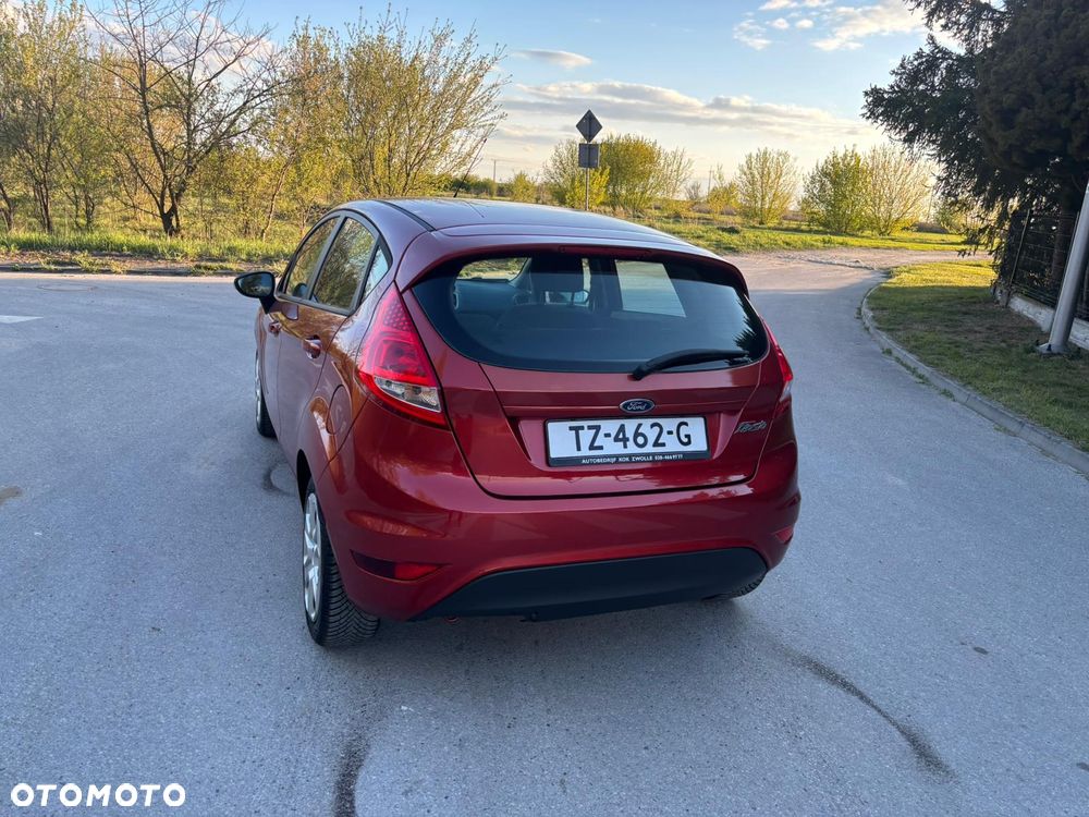 Ford Fiesta 1.25 Champions Edition - 35