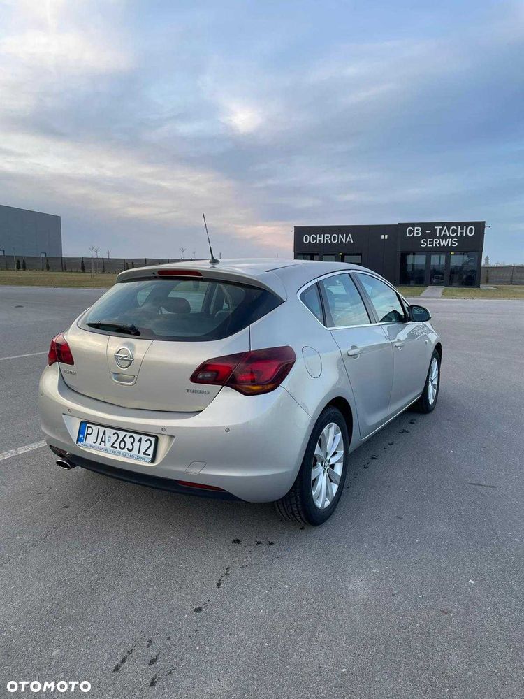 Opel Astra - 5