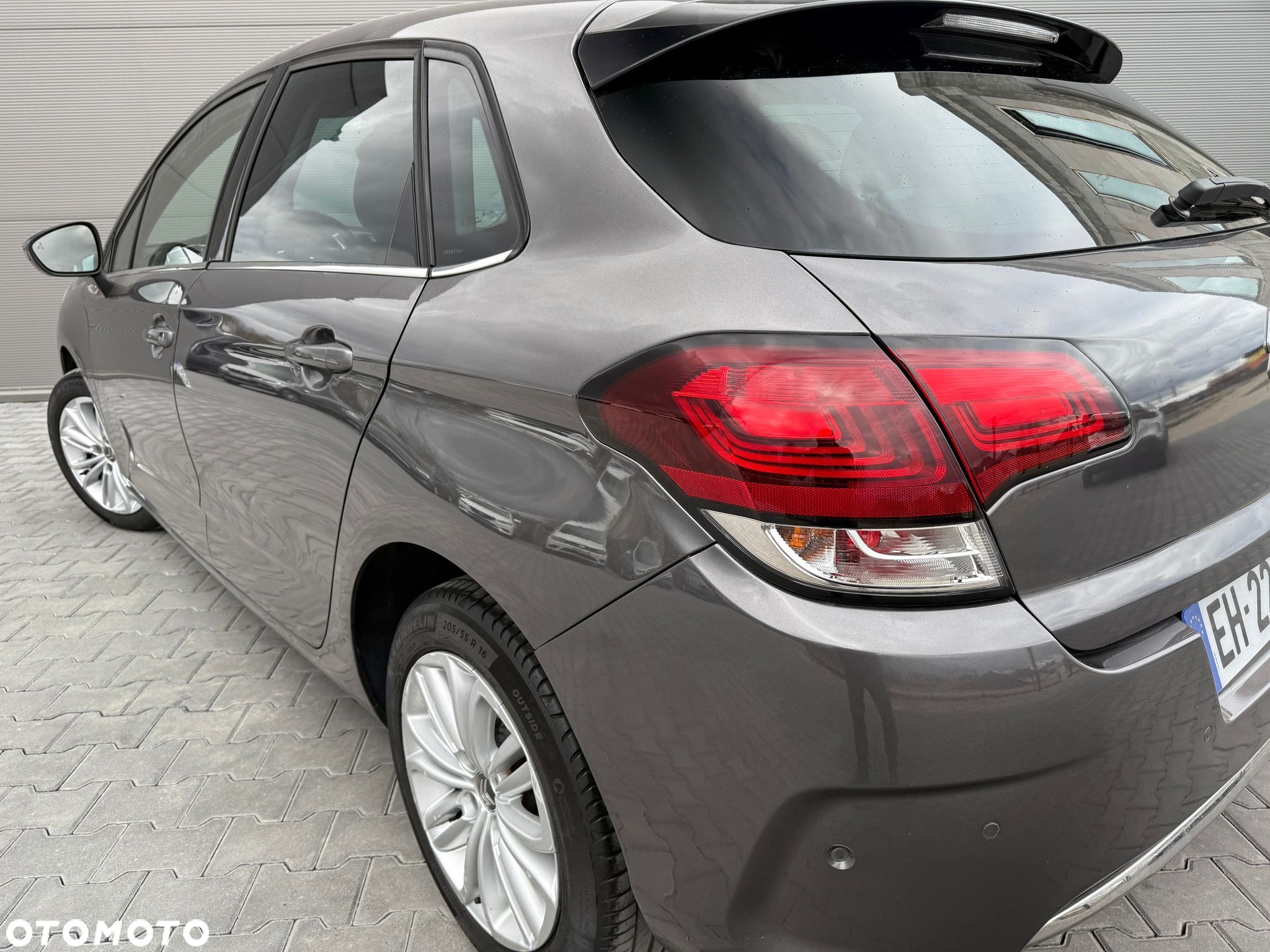 Citroën C4 PureTech 130 Stop & Start Exclusive - 8