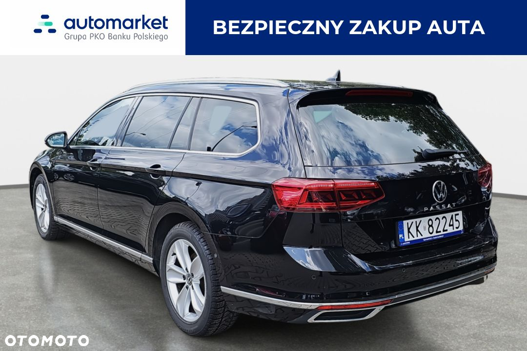 Volkswagen Passat 2.0 TDI EVO Elegance - 3