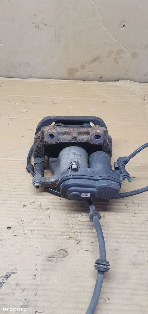 Zacisk hamulcowy lewy tył tylny lewy Mercedes GL X166 W166 AMG - 7