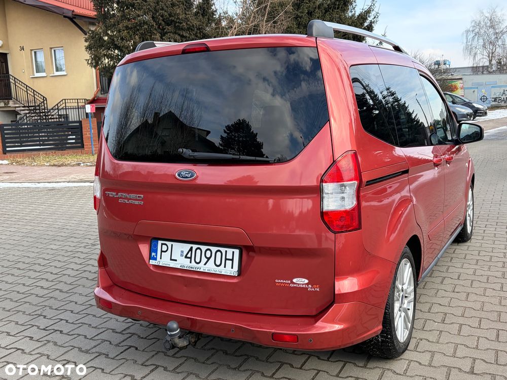 Ford Tourneo Connect 1.5 TDCi Titanium - 16