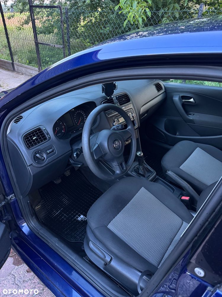 Volkswagen Polo - 11
