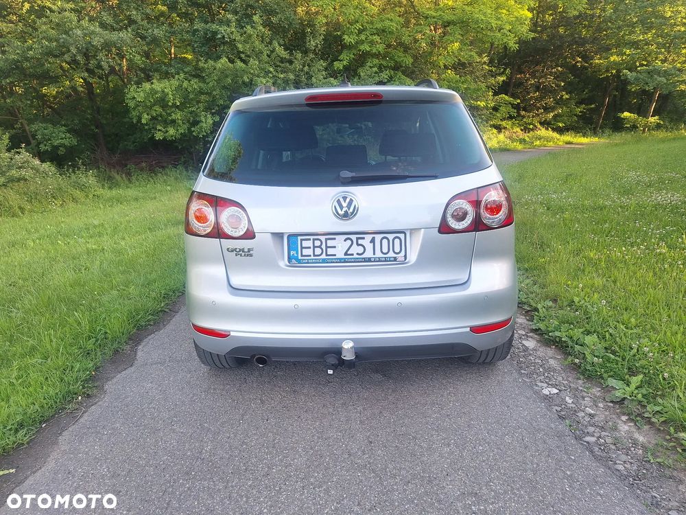 Volkswagen Golf Plus 1.6 TDI Trendline DSG - 4