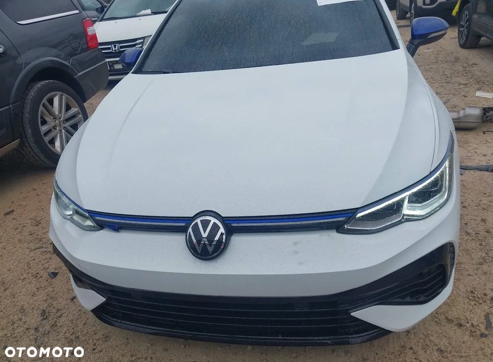 Volkswagen Golf 2.0 TSI 4Motion R DSG - 6