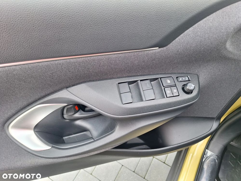 Toyota Yaris Cross Hybrid 1.5 Comfort - 28