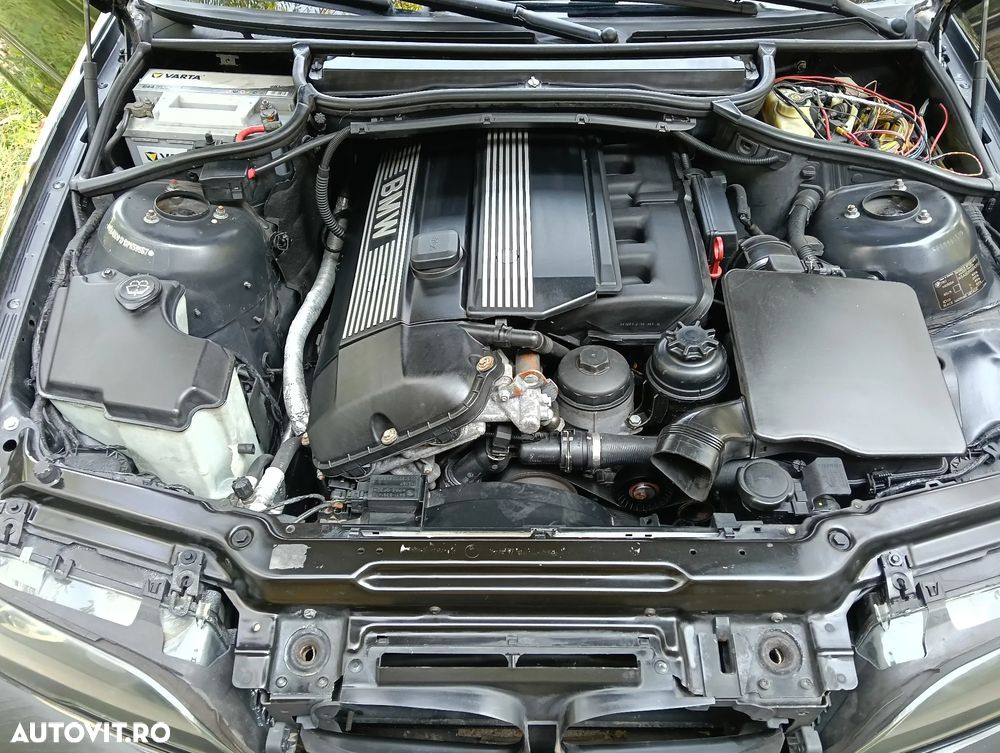BMW Seria 3 330 Ci Coupe - 7