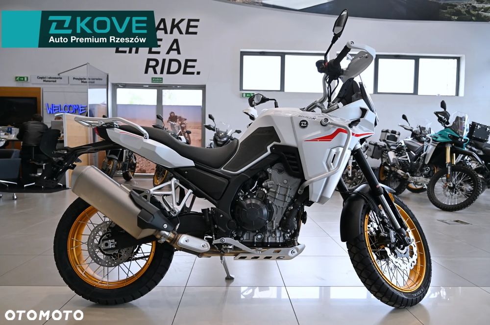 KOVE 800X Touring - 12