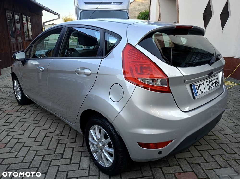 Ford Fiesta 1.25 Ambiente - 5