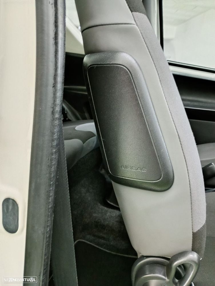 Citroën C1 1.0 Attraction - 12