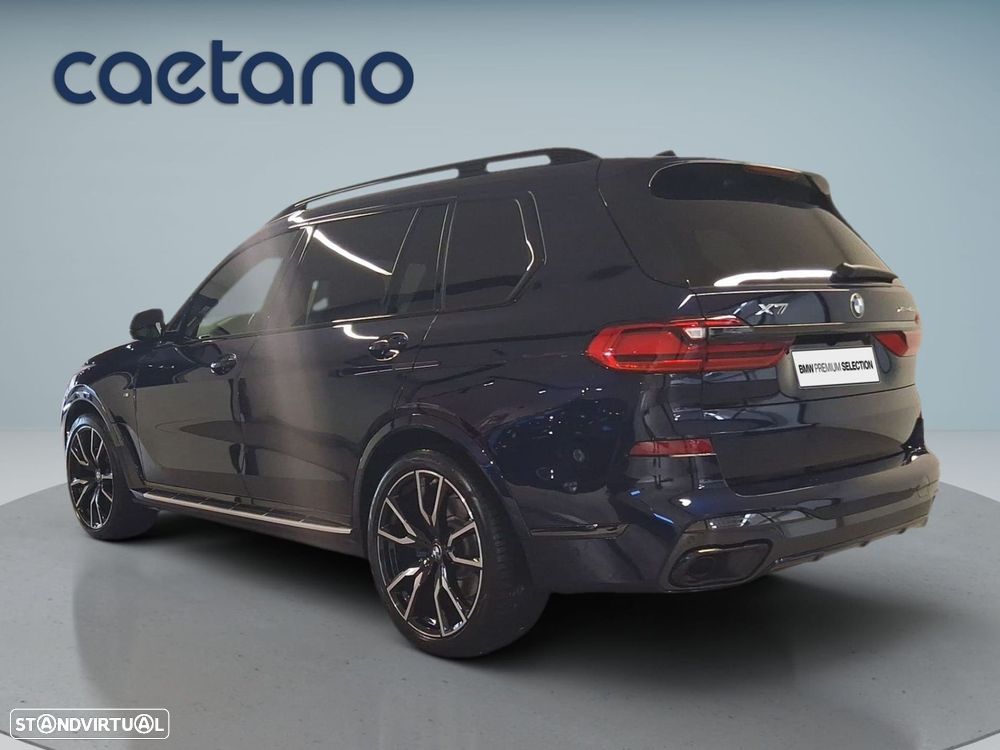 BMW X7 40 d xDrive Pack M — fotografia 6