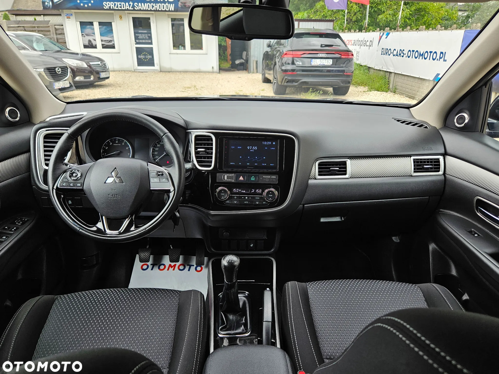 Mitsubishi Outlander 2.0 City Style 2WD - 24