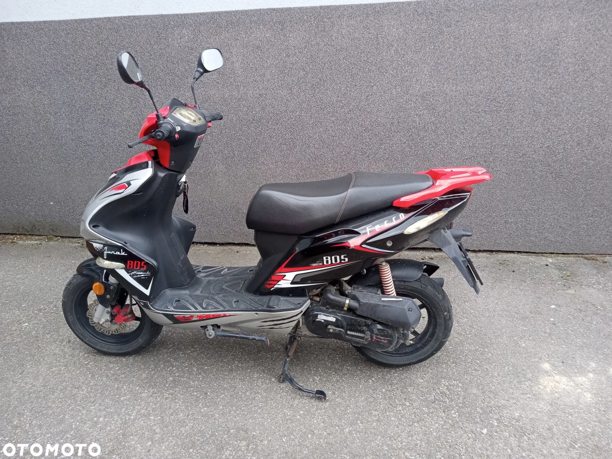 Junak 805 - 1