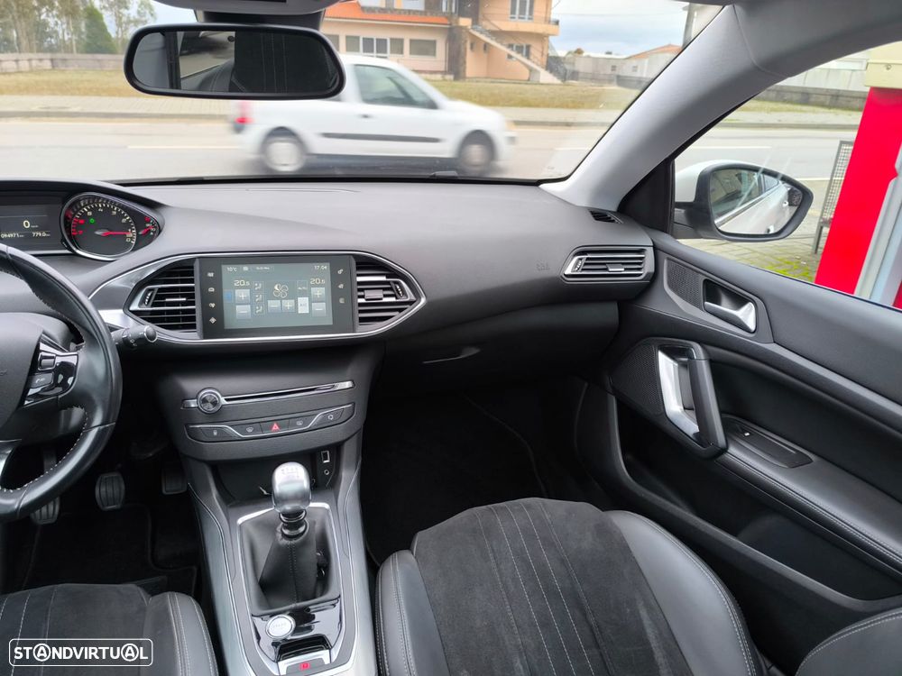 Peugeot 308 PureTech 130 GPF Stop & Start Allure - 34