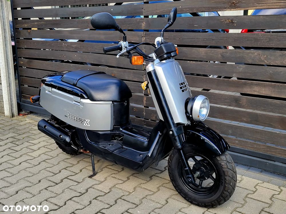 Yamaha Inny - 4