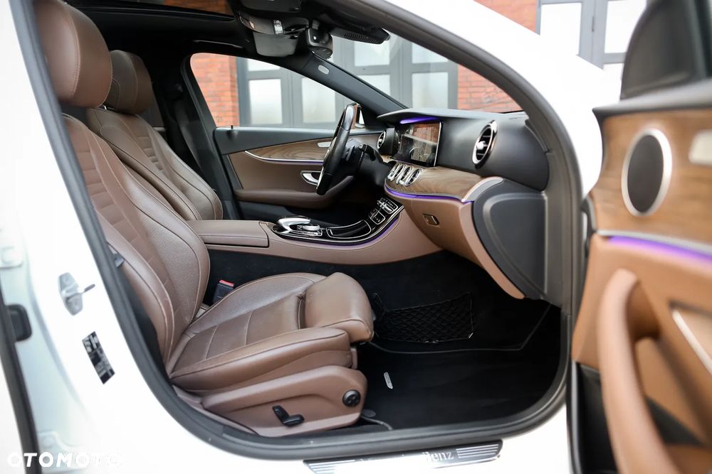 Mercedes-Benz Klasa E 220 d 4Matic All-Terrain 9G-TRONIC Avantgarde - 20