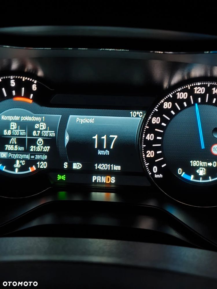 Ford Mondeo - 39