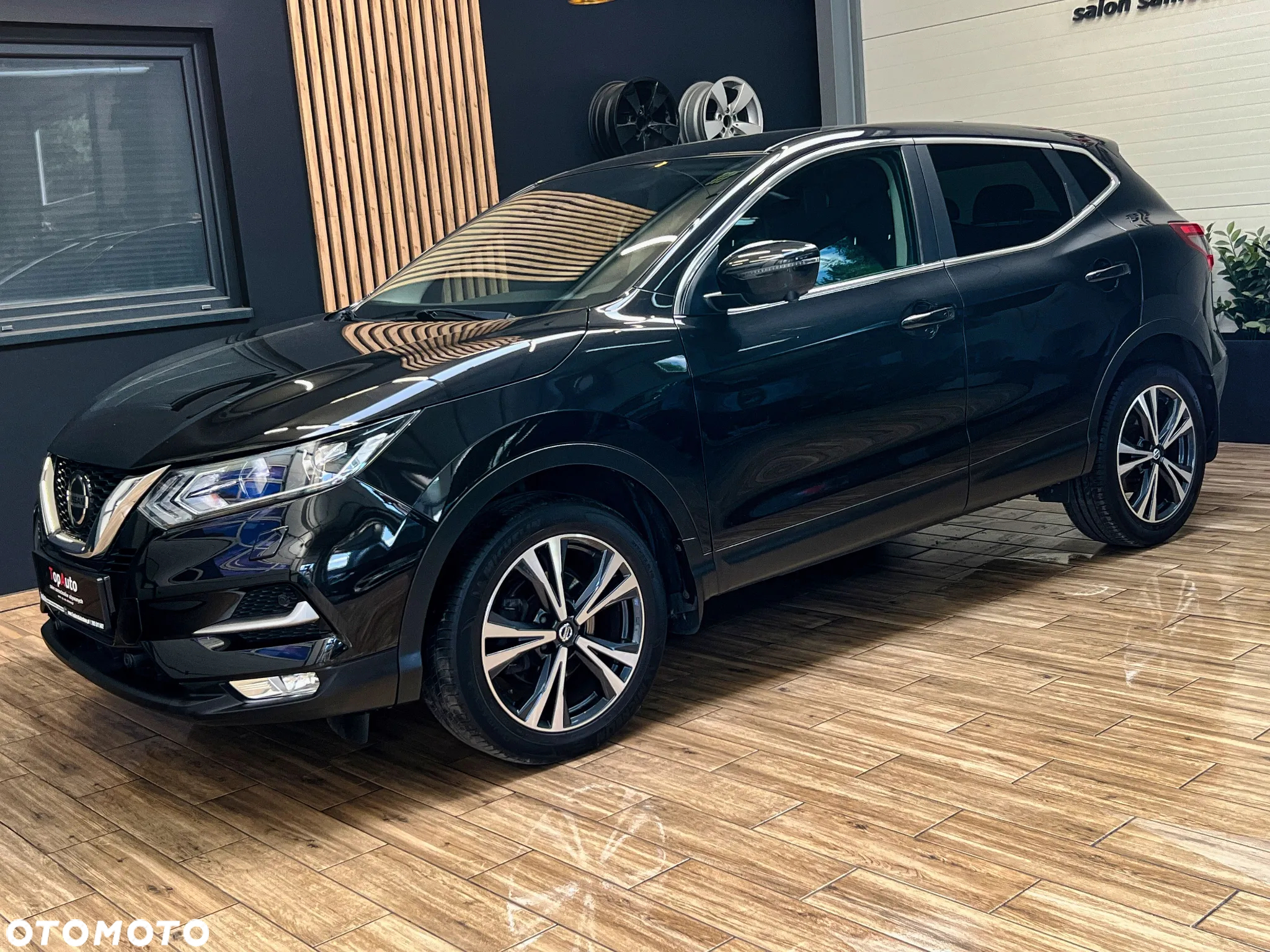 Nissan Qashqai 1.3 DIG-T N-Connecta - 13