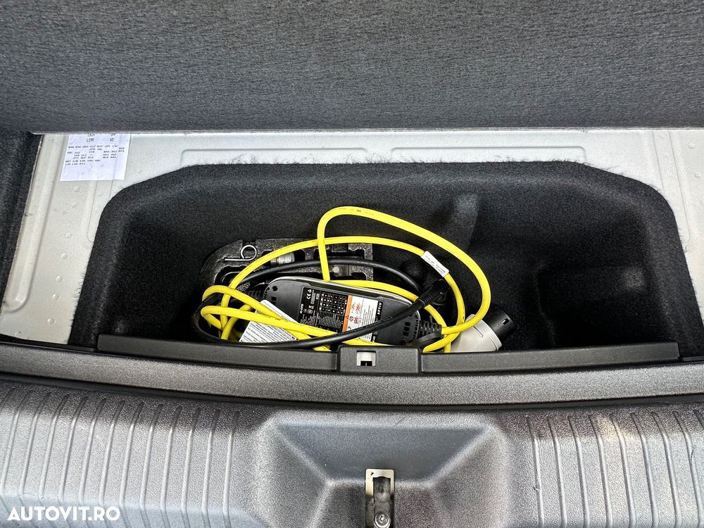 Volkswagen ID.4 77 kWh Life Pro Performance - 6