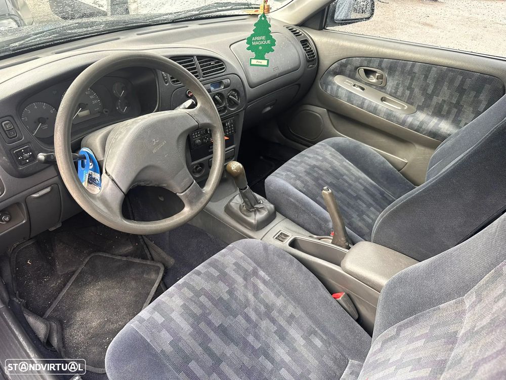 MITSUBISHI Lancer VI Sedan 1.3 12V Gasolina 75 cv  55 kW 1995 - 2003 4G13 (12V) para peças - 16
