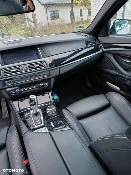 BMW Seria 5 520d M Sport sport - 17