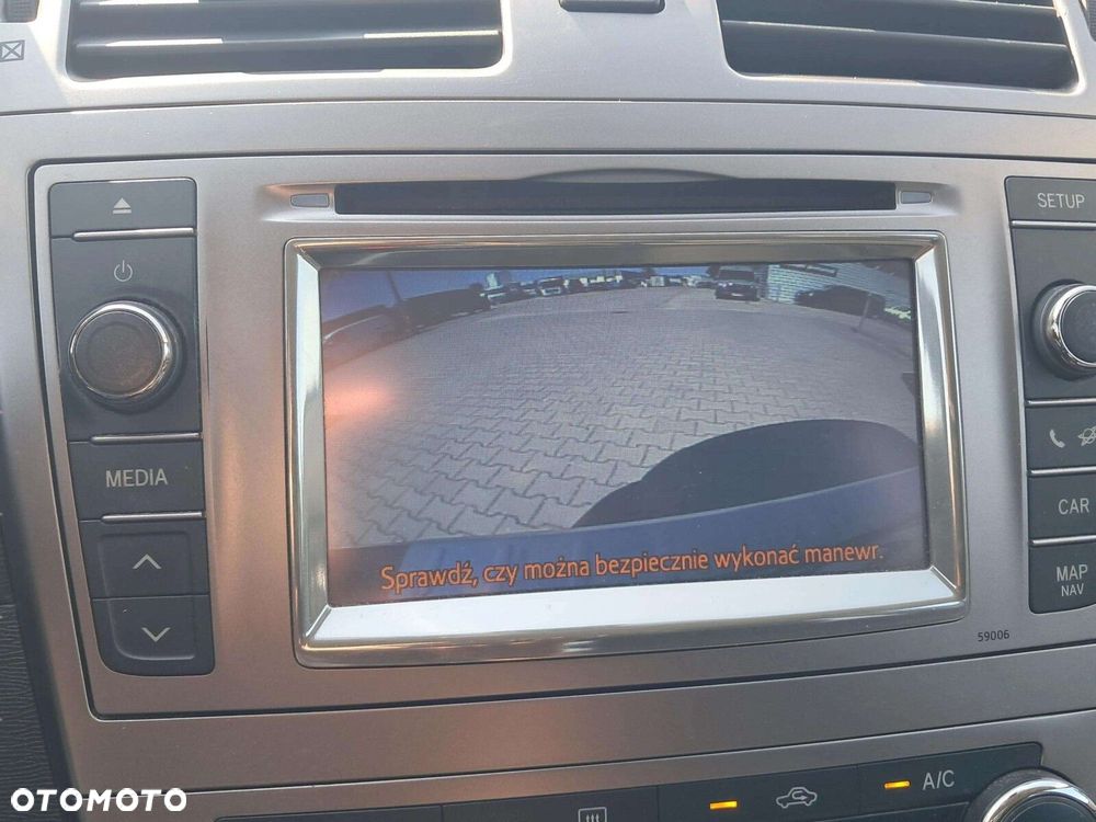 Toyota Avensis 2.0 D-4D Sol plus - 15