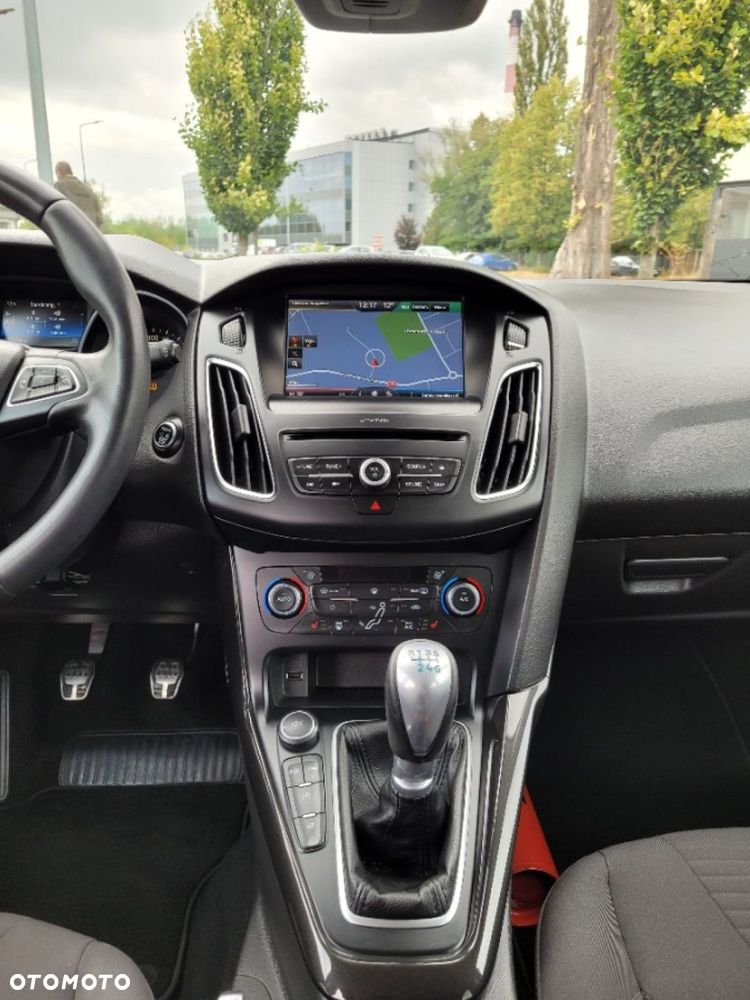 Ford Focus 2.0 TDCi ST-Line ASS - 20