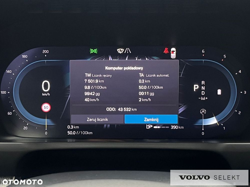 Volvo XC 90 - 30
