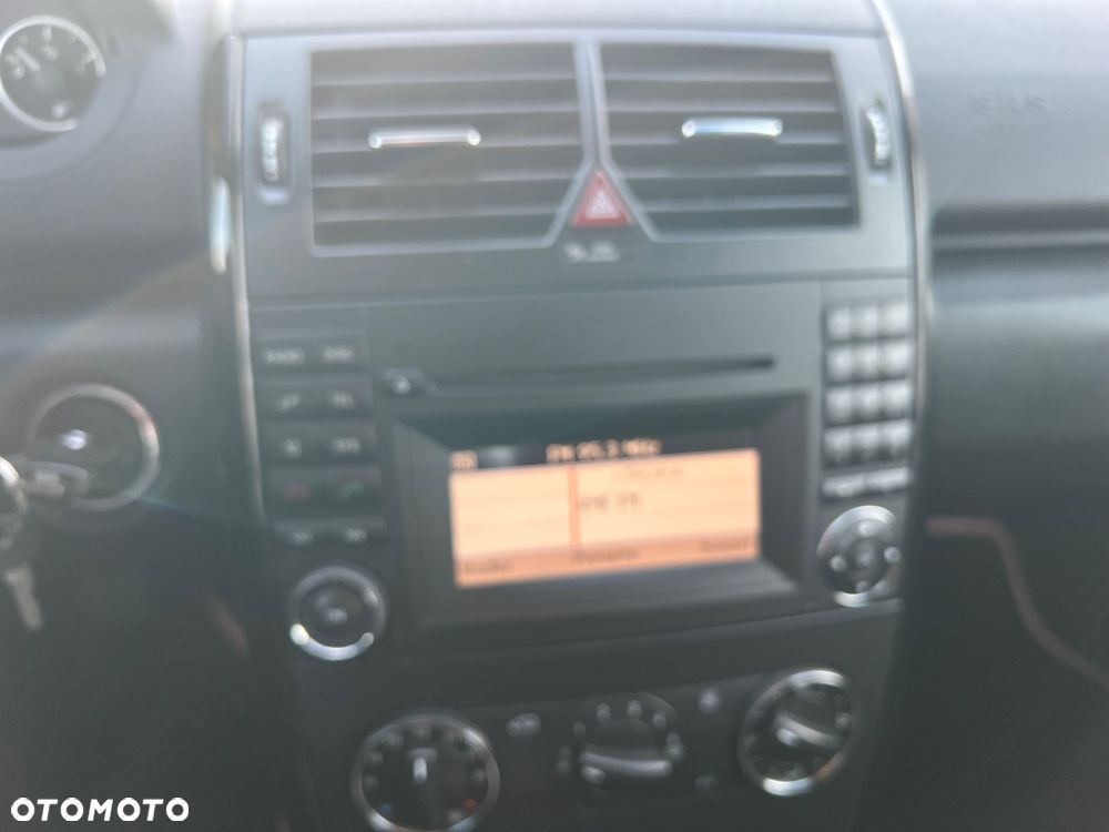 Mercedes-Benz Klasa A 180 CDI Classic - 19