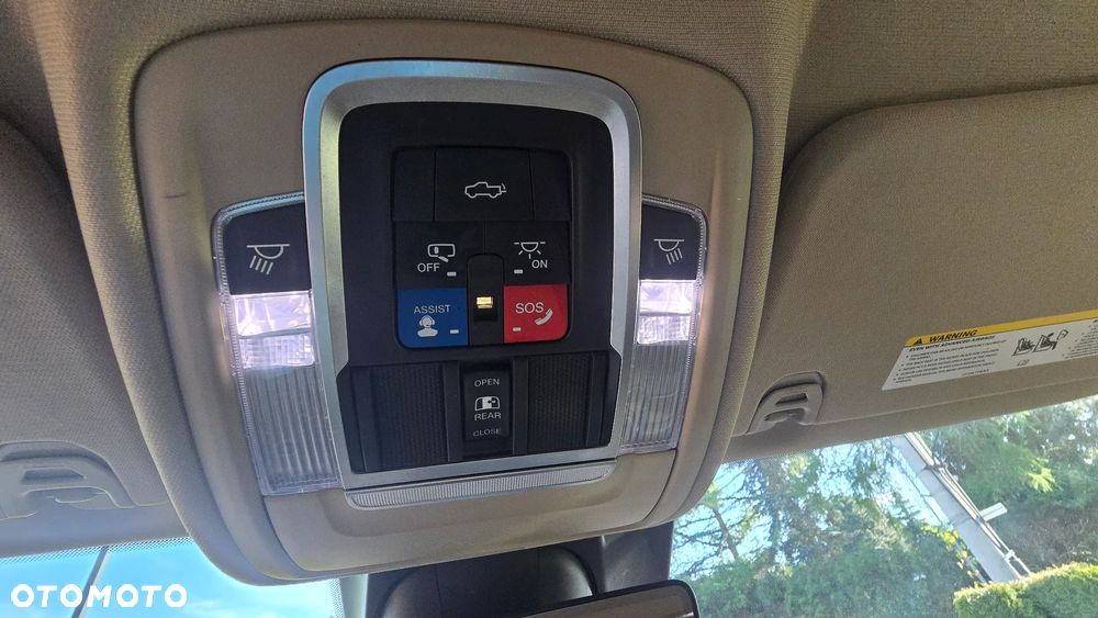 RAM 1500 5.7 Crew Cab Longhorn - 20