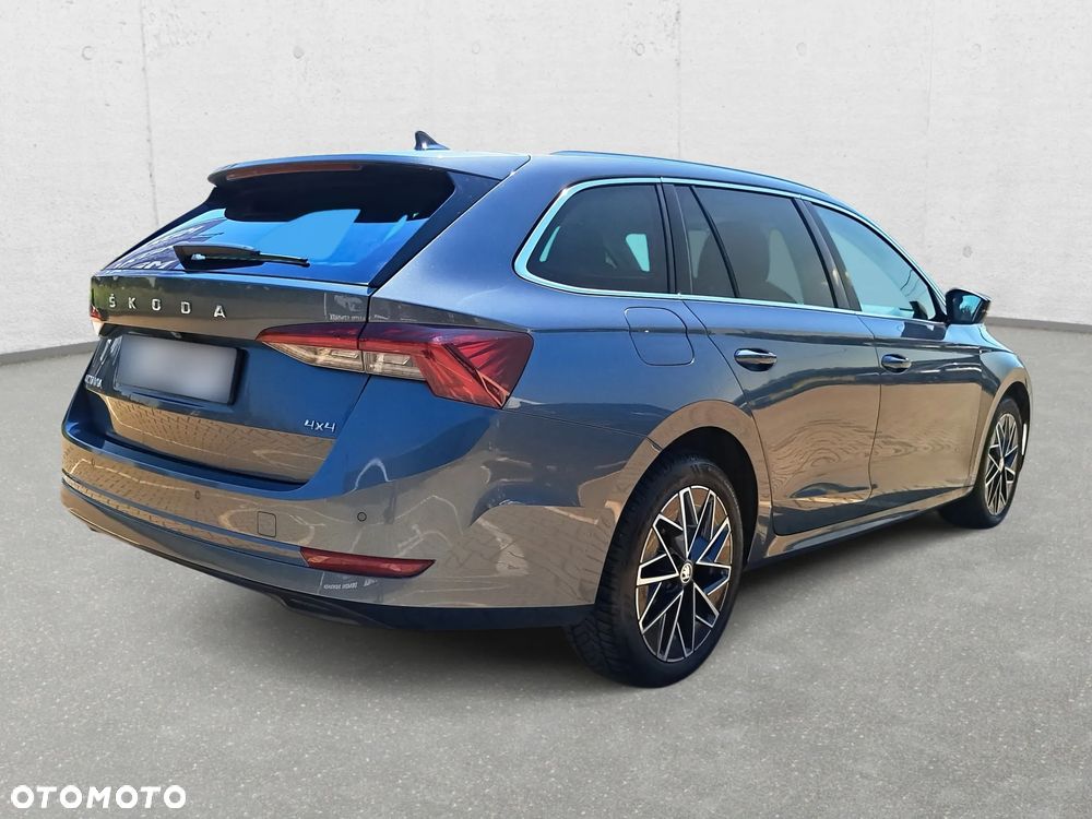Skoda Octavia 2.0 TSI 4x4 Style DSG - 6