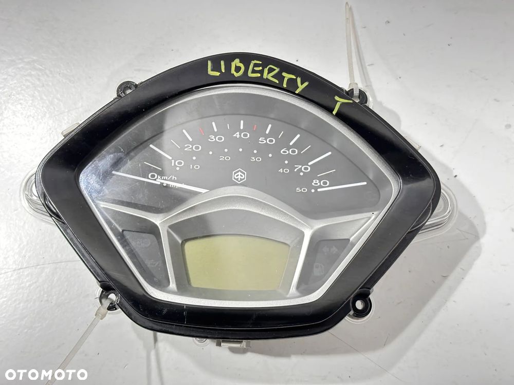 Licznik Piaggio Liberty 50 16-22r. - 2