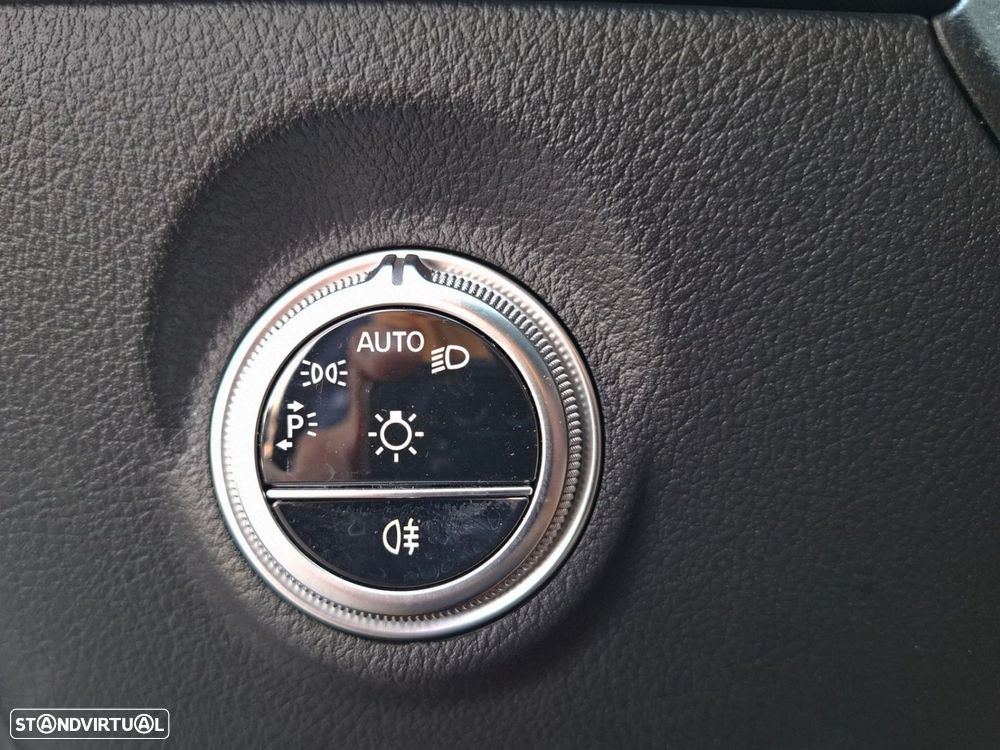 Mercedes-Benz C 300 de Avantgarde - 20