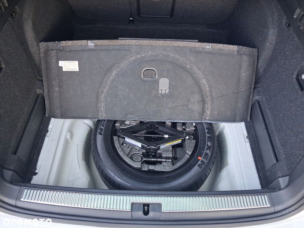 Skoda Superb 2.0 TDI SCR Ambition DSG - 32