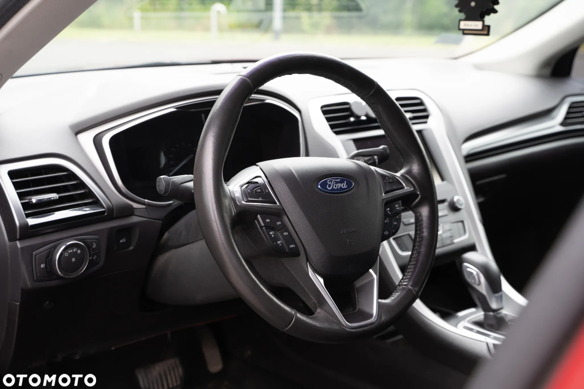 Ford Mondeo - 9