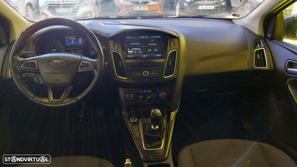 Ford Focus 1.0 SCTi Titanium - 20