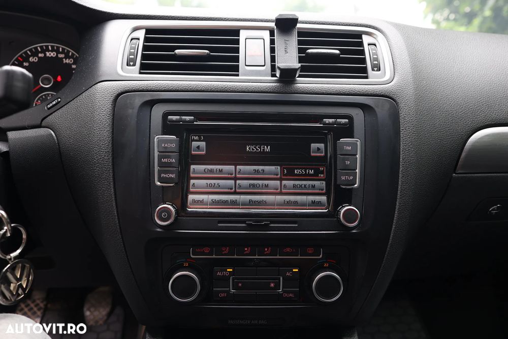 Volkswagen Jetta 2.0 TDI CR DPF Highline - 15