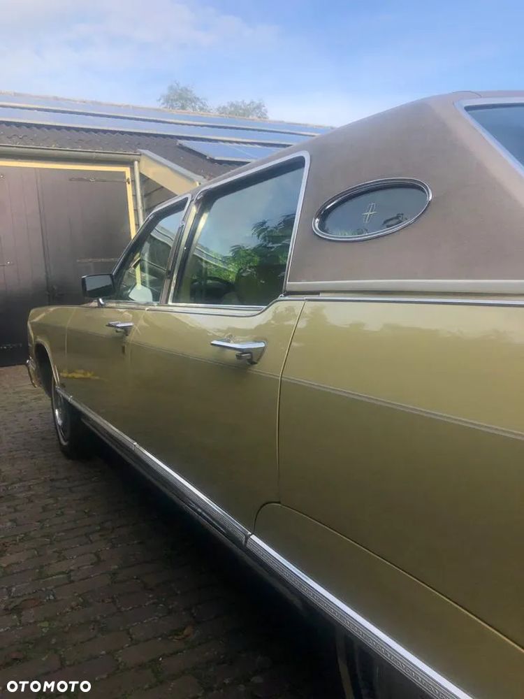 Lincoln Continental - 24
