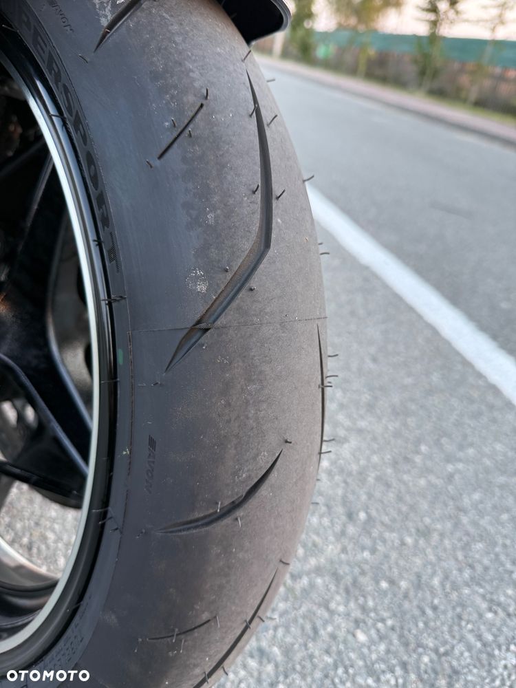 Kawasaki Ninja H2 SX - 19