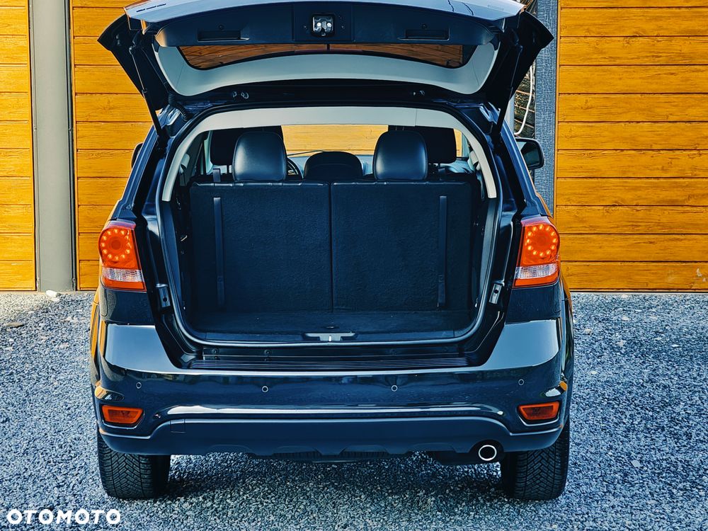 Fiat Freemont 2.0 Multijet 16V DPF Automatik Allrad Lounge - 11
