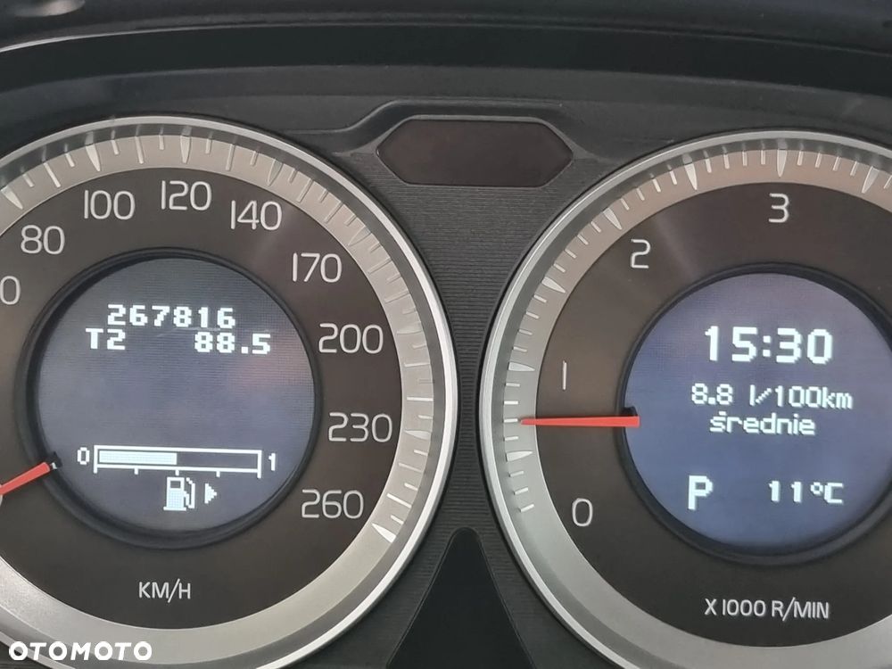 Volvo XC 60 D5 AWD Summum - 30