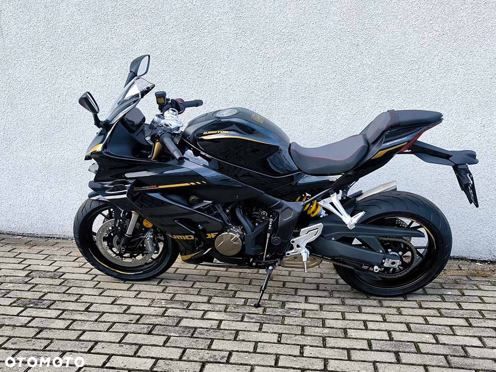 QJMOTOR SRK 800RR - 15