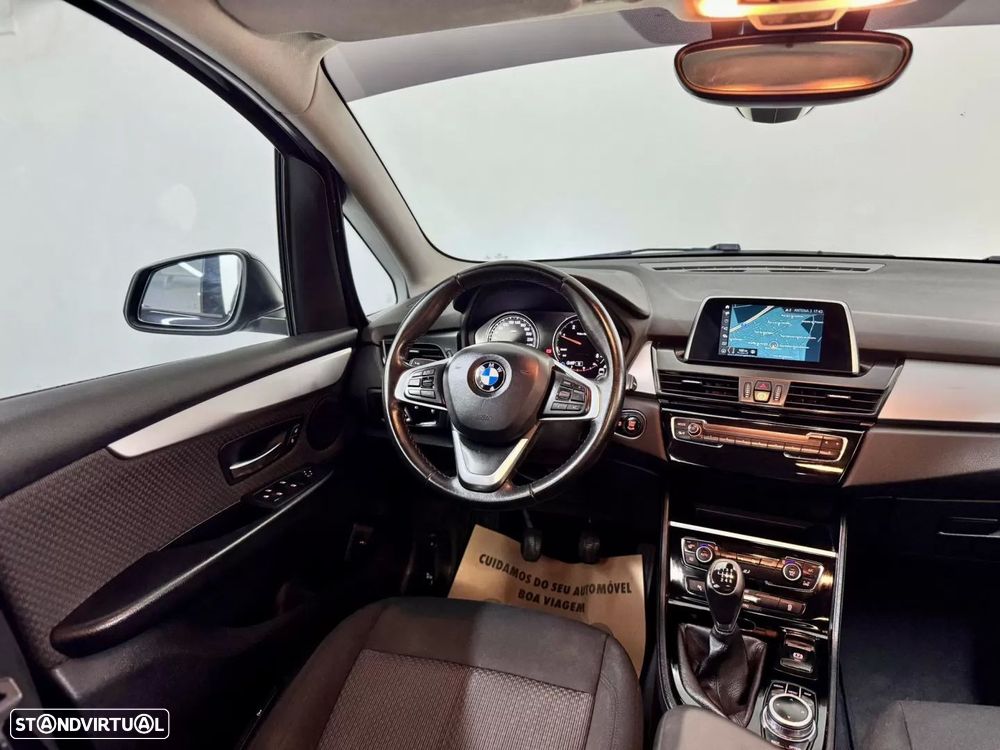 BMW 218 Gran Tourer d Sport Line - 26
