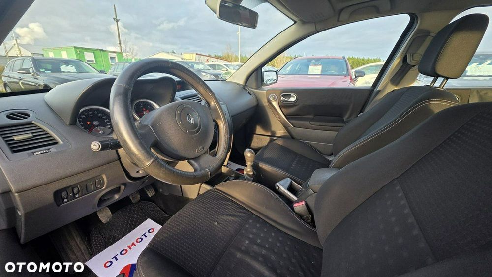 Renault Megane - 9