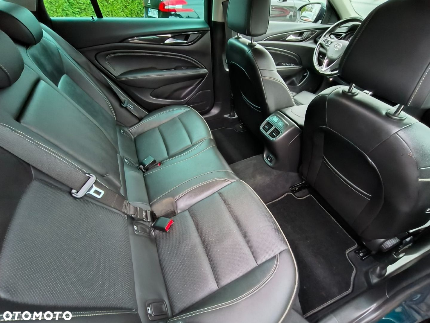Opel Insignia - 17