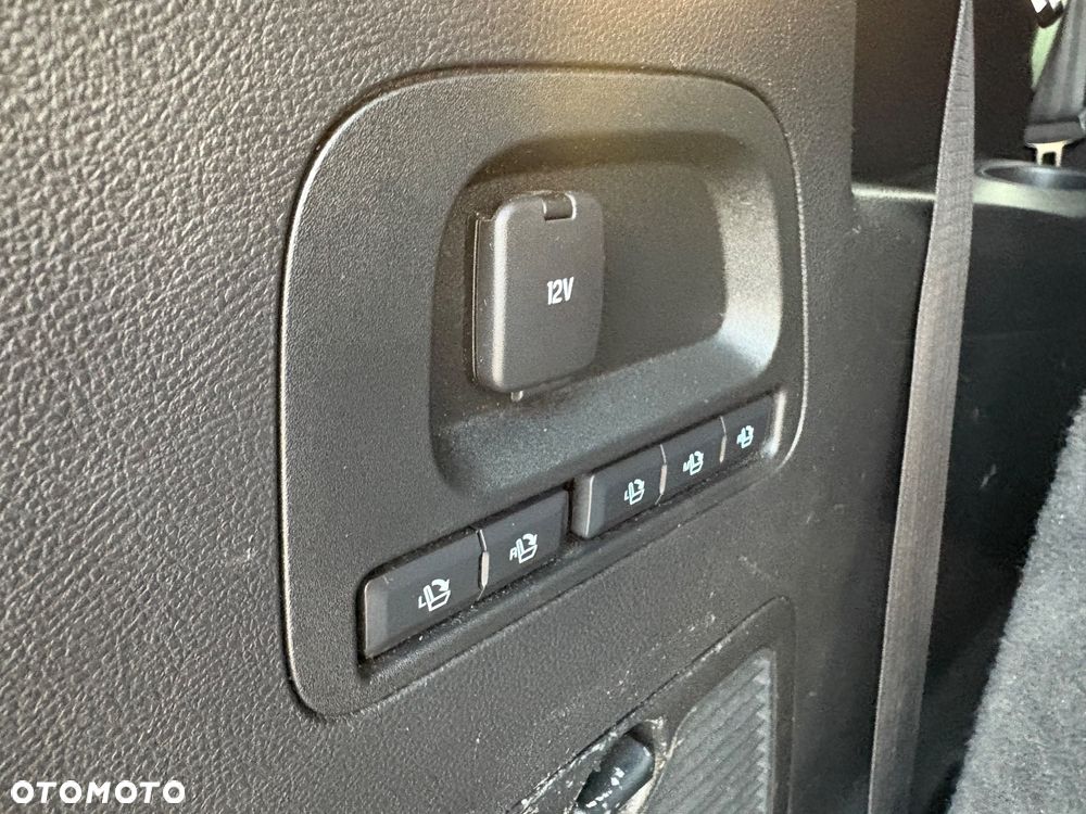 Ford S-Max 2.0 TDCi Titanium - 25