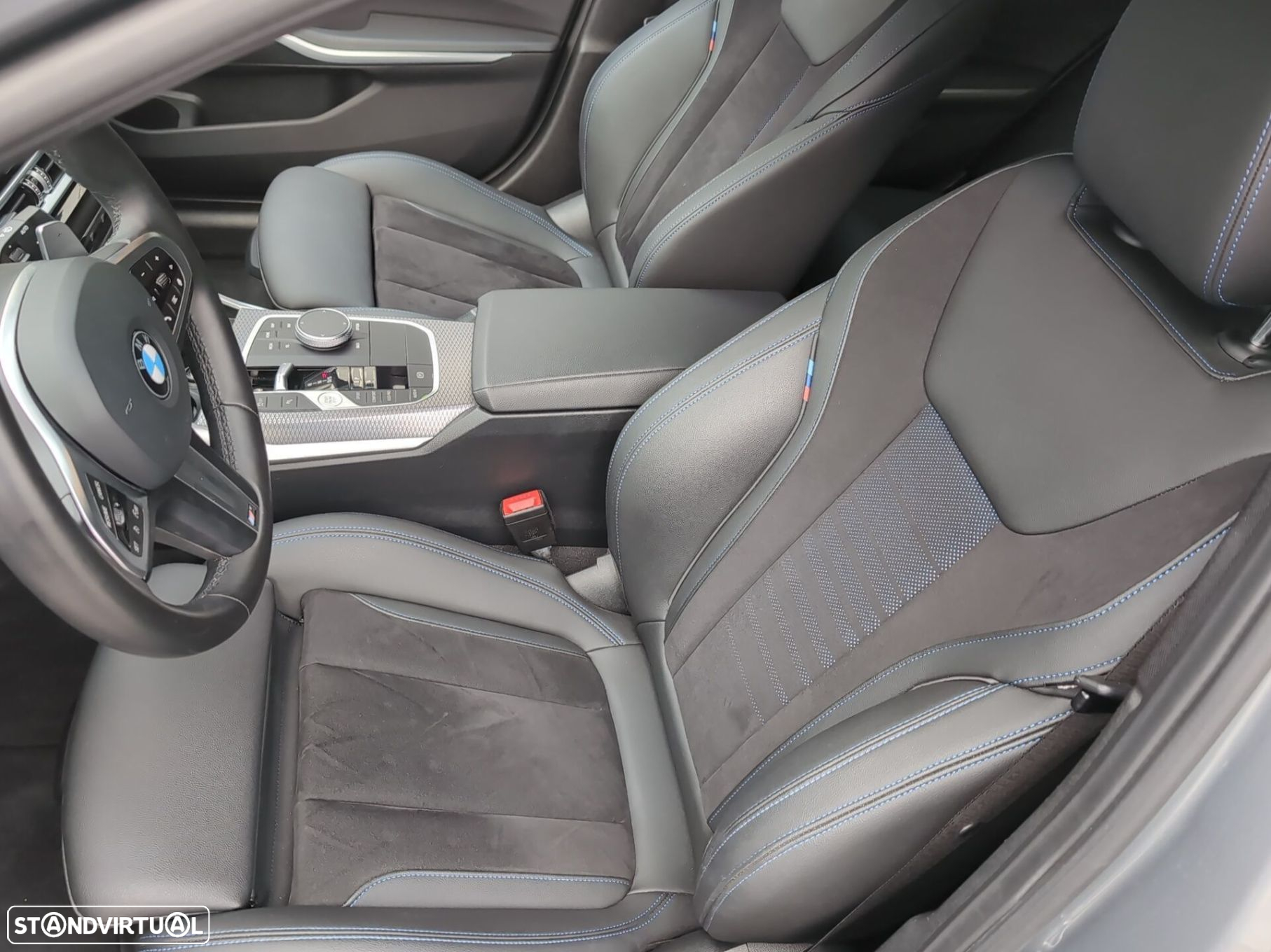 BMW 320 d Touring Pack Desportivo M Auto - 17